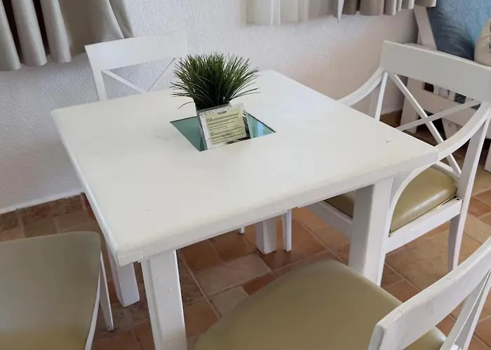 Apartamento Beachfront In *